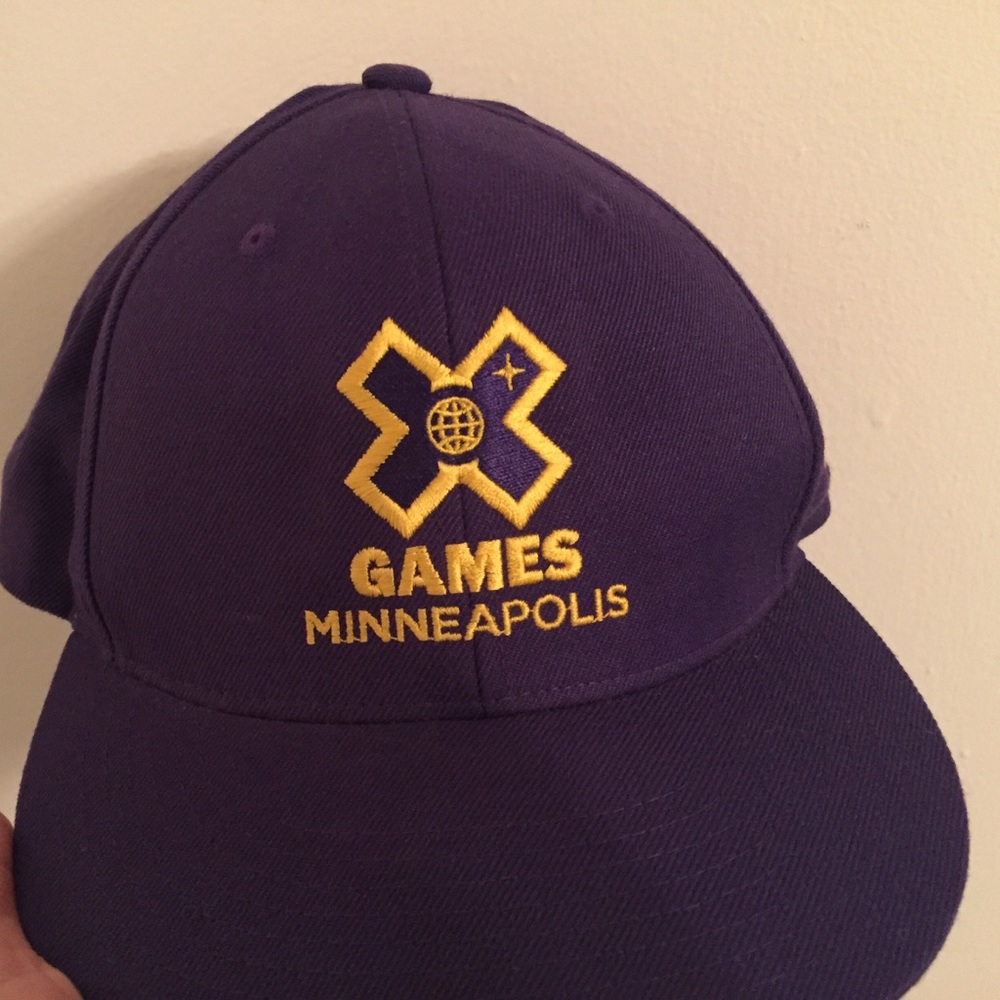 X-Games Minneapolis SnapBack Purple Sz Md-Lg